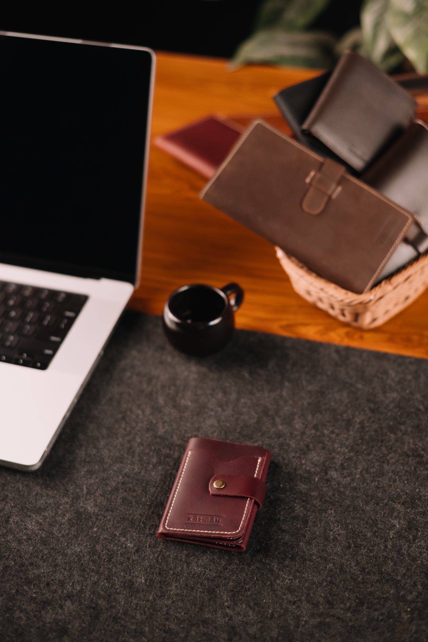 Kar-Gah Crafted Edge (VINTAGE PLUM)