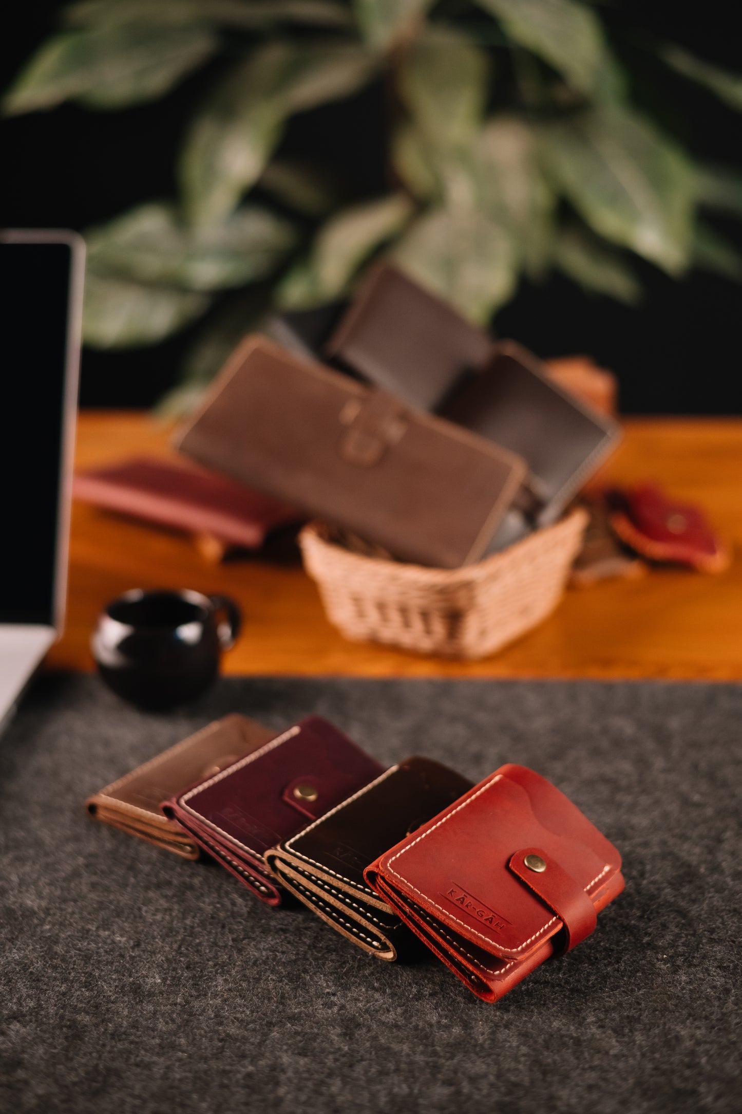 Kar-Gah Crafted Edge (VINTAGE PLUM)