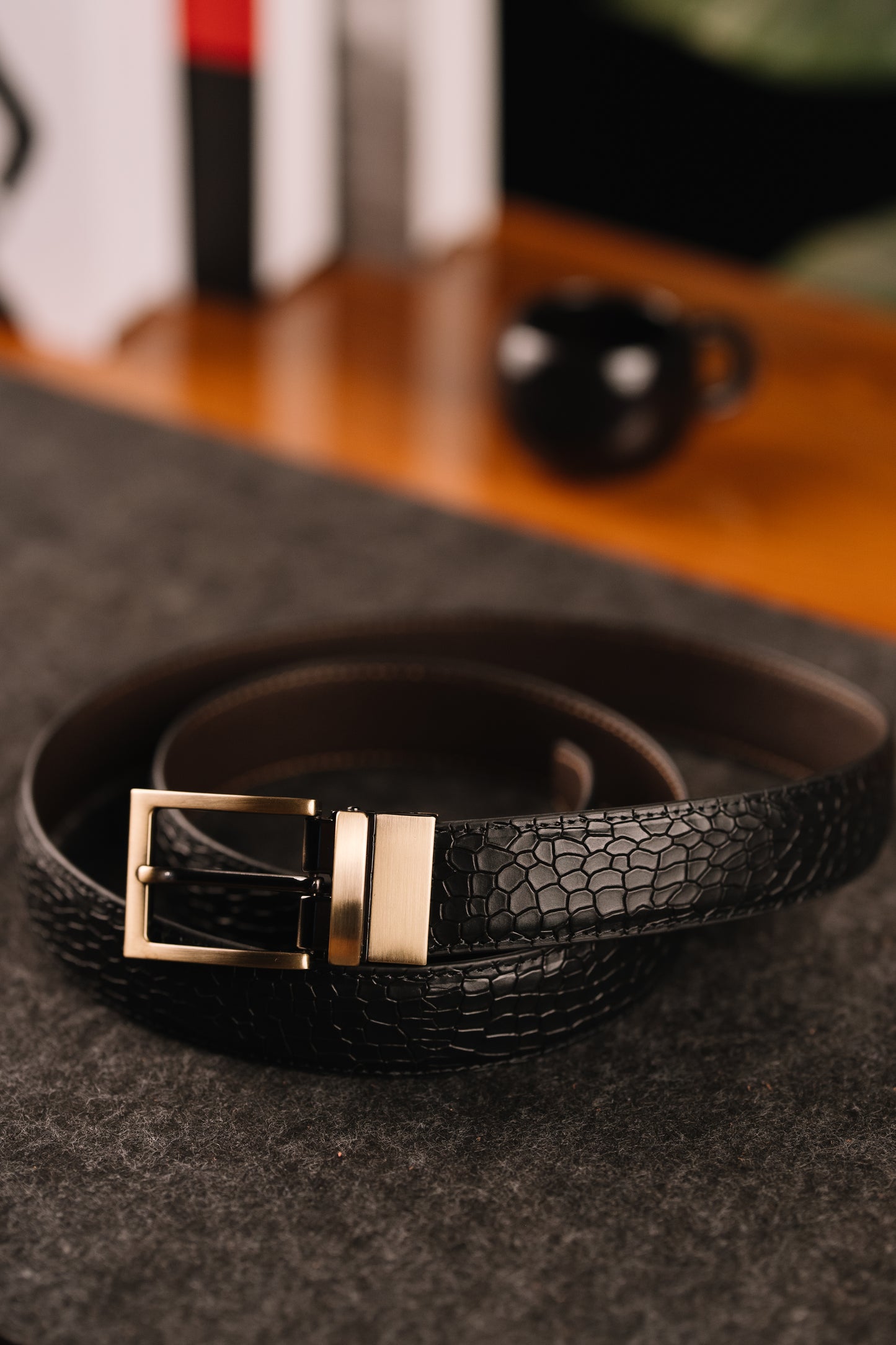 Kar-Gah Obsidian & Umber (CROC)
